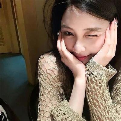 女篮双娇 封面