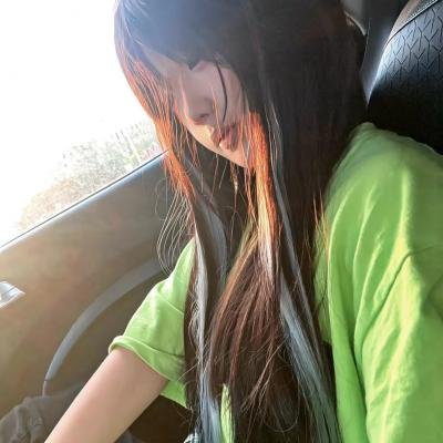 伊迪与潘 封面